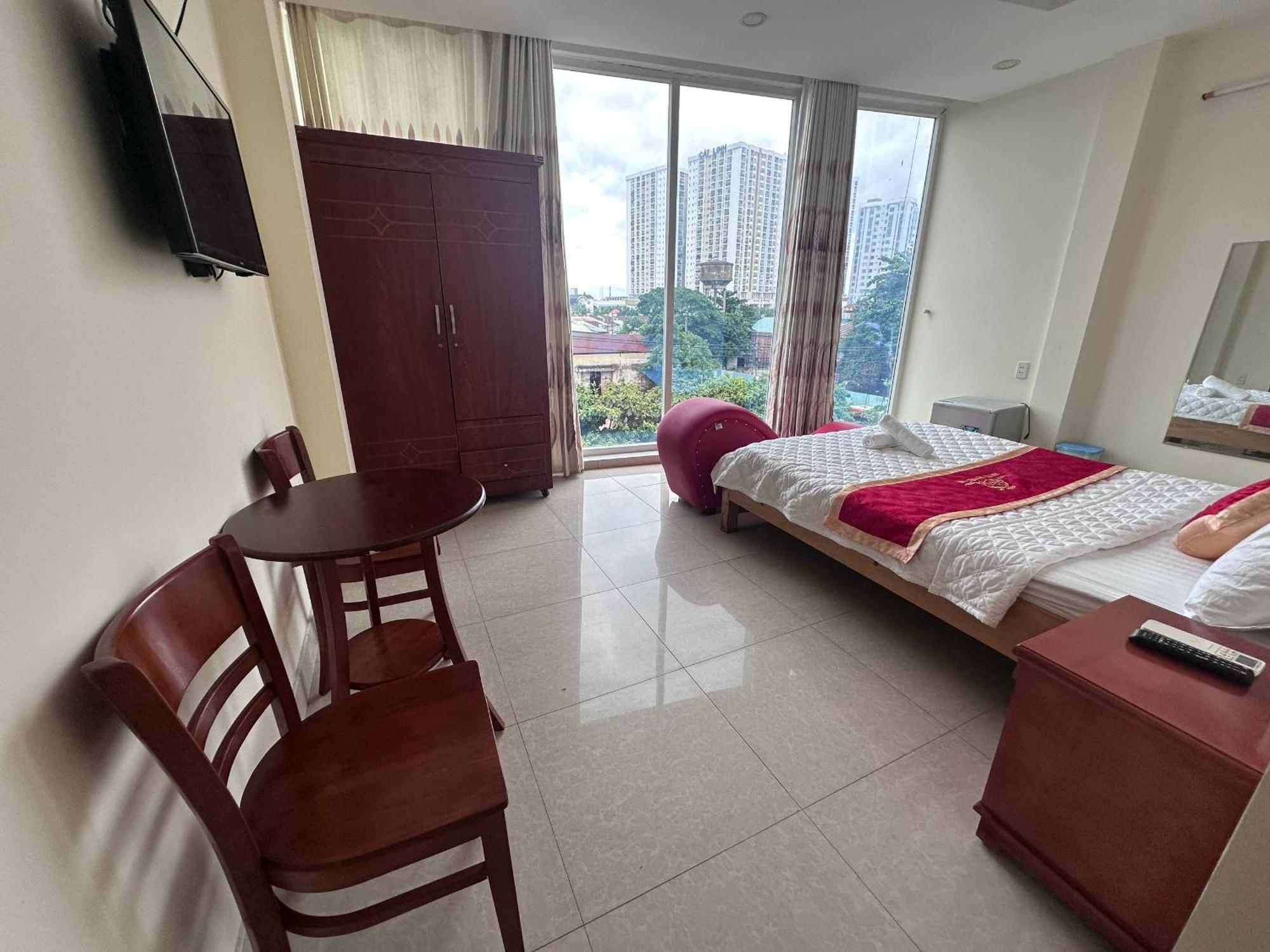 Khach San Hoang Anh Khách sạn TP. Hồ Chí Minh